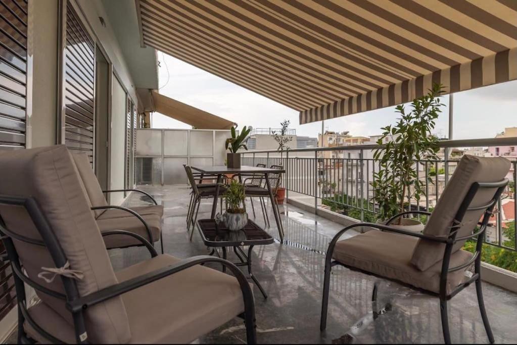 Artistic In Vibrant Gazi With Large Terrace By Ghh * Athens