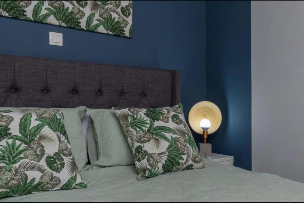 Artistic In Vibrant Gazi With Large Terrace By Ghh *